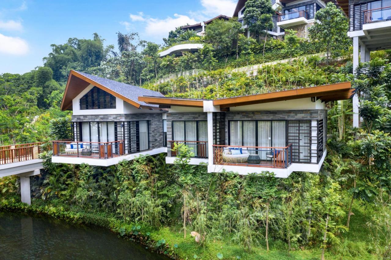Pullman Ciawi Vimala Hills 5*